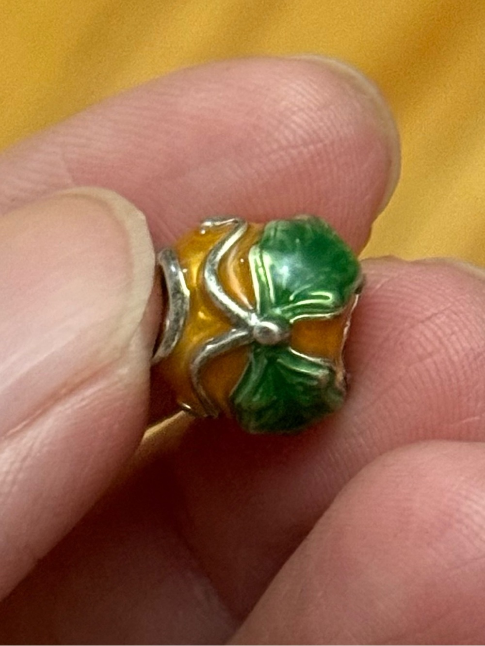 Chamilia pumpkin charm
